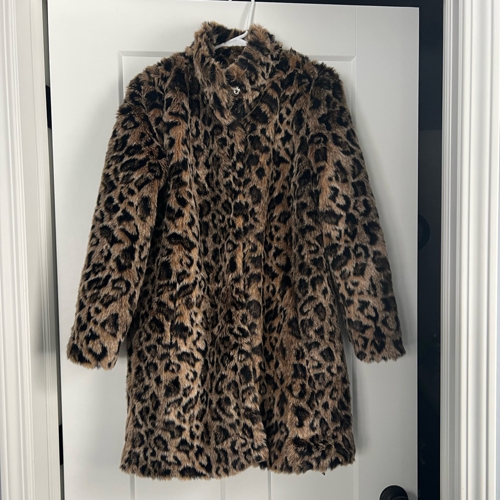 Velvet by Graham & Spencer Brown Leopard Teddy Jacket